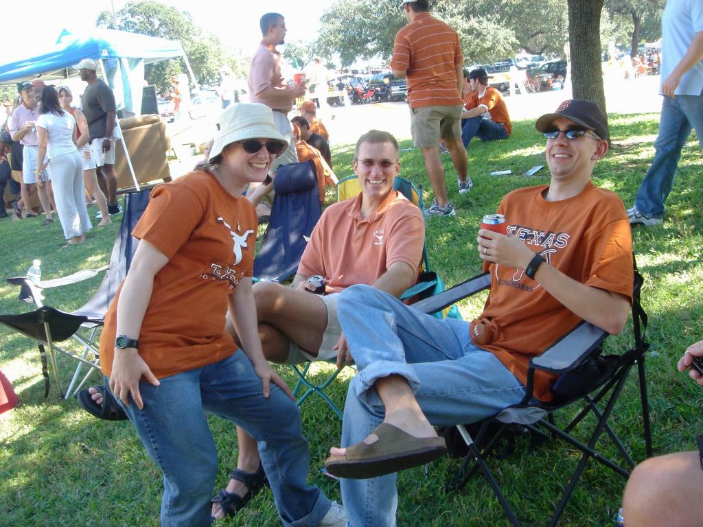 2004/10(Oct)/01(Tailgate-Missouri)/1024x768_2004-10-16 13-45-59.JPG